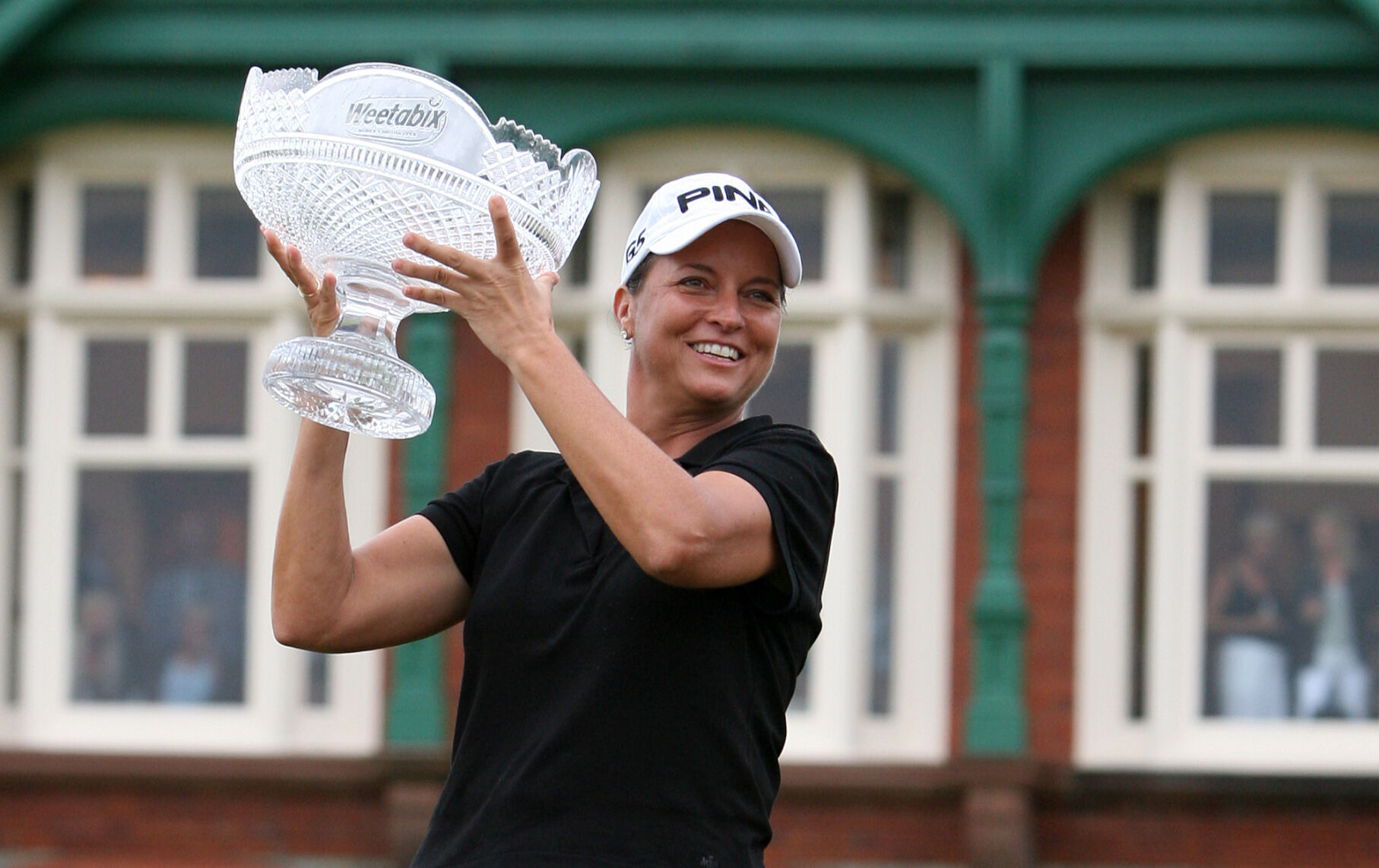 2006: Sherri Steinhauer wins Women's British Open for third time